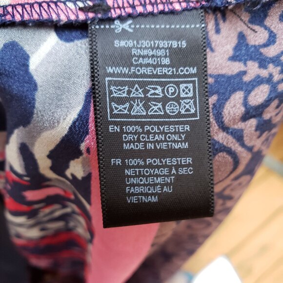 Forever21 Lightweight Mini Summer floral navy pink Dress Size Medium M - Picture 7 of 7